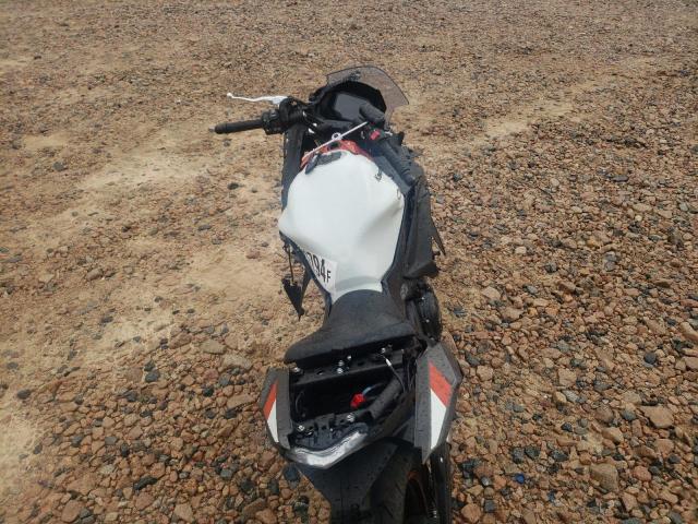 ML5EXER10PDA85271 - 2023 KAWASAKI EX650 R WHITE photo 6