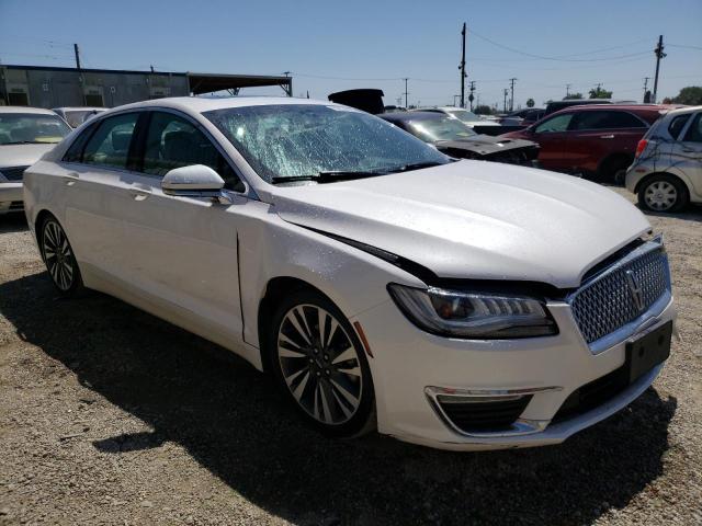 3LN6L5MU8JR623004 - 2018 LINCOLN MKZ HYBRID RESERVE WHITE photo 4