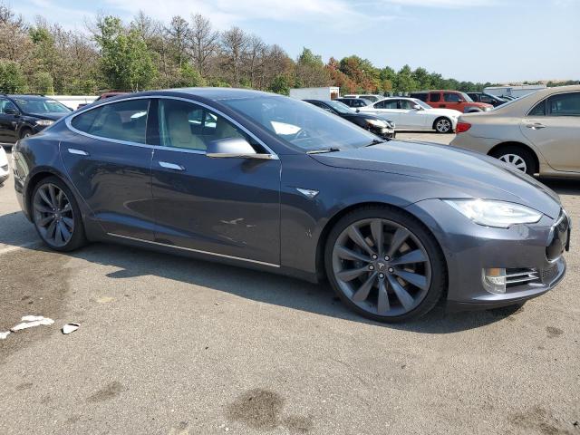 5YJSA1E26GF131998 - 2016 TESLA MODEL S 石墨色 照片 4