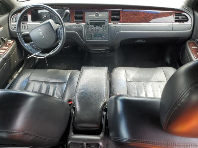 2LNBL8EV5AX752097 - 2010 LINCOLN TOWN CAR EXECUTIVE L BLACK photo 8