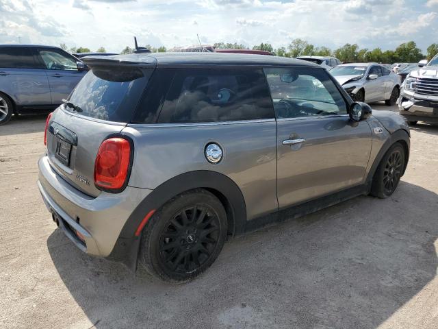 WMWXP7C56J2C61956 - 2018 MINI COOPER S GRAY photo 3