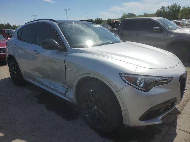 ZASPAKBN8L7C77207 - 2020 ALFA ROMEO STELVIO TI SILVER photo 4