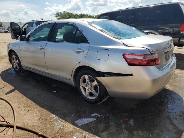 4T1BE46K97U055202 - 2007 TOYOTA CAMRY CE SILVER photo 2