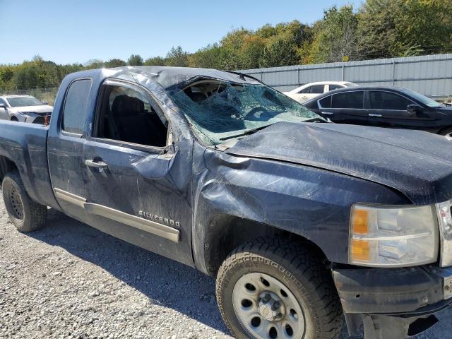 1GCRCREAXBZ463315 - 2011 CHEVROLET SILVERADO C1500  LS BLUE photo 9