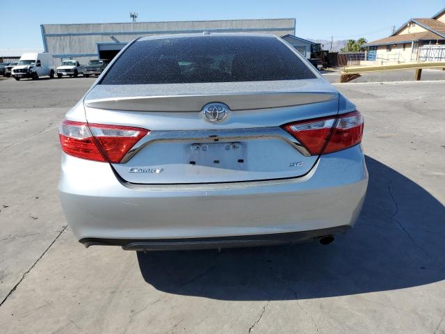 4T1BF1FK2FU484594 - 2015 TOYOTA CAMRY LE/X LE SILVER photo 6