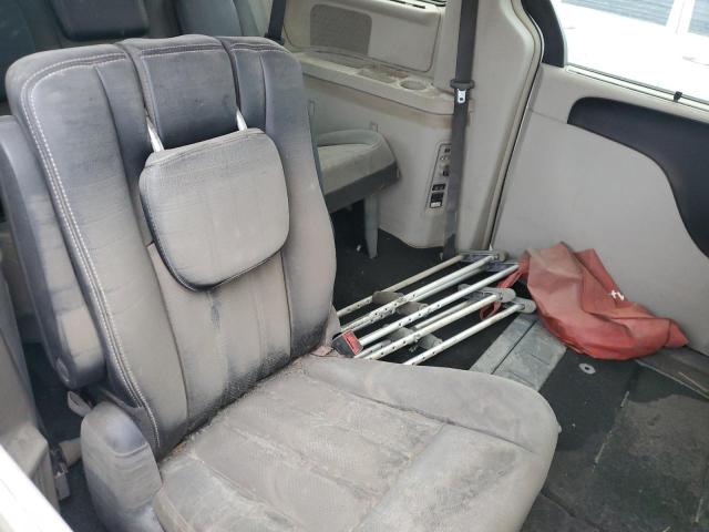 2C4RC1CG5GR189225 - 2016 CHRYSLER TOWN & COU TOURING L WHITE photo 11