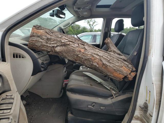 2C4RC1CG5GR189225 - 2016 CHRYSLER TOWN & COU TOURING L WHITE photo 7