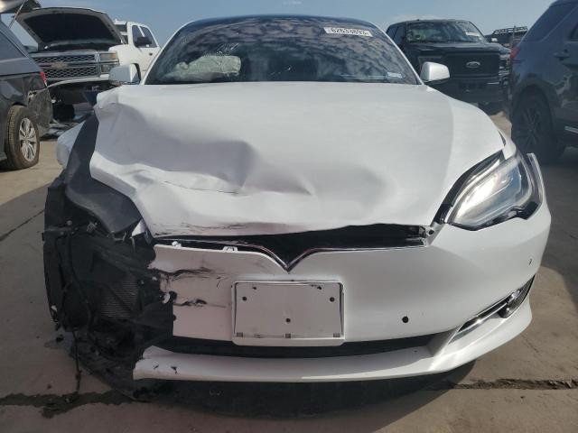 5YJSA1E2XJF286948 - 2018 TESLA MODEL S WHITE photo 5