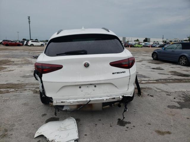 ZASPAJAN1M7C98333 - 2021 ALFA ROMEO STELVIO SPORT Weiß Foto 6