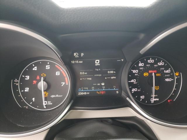 ZASPAJAN1M7C98333 - 2021 ALFA ROMEO STELVIO SPORT Weiß Foto 9