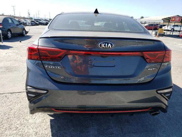 3KPF34AD4ME269352 - 2021 KIA FORTE GT LINE GRAY photo 6