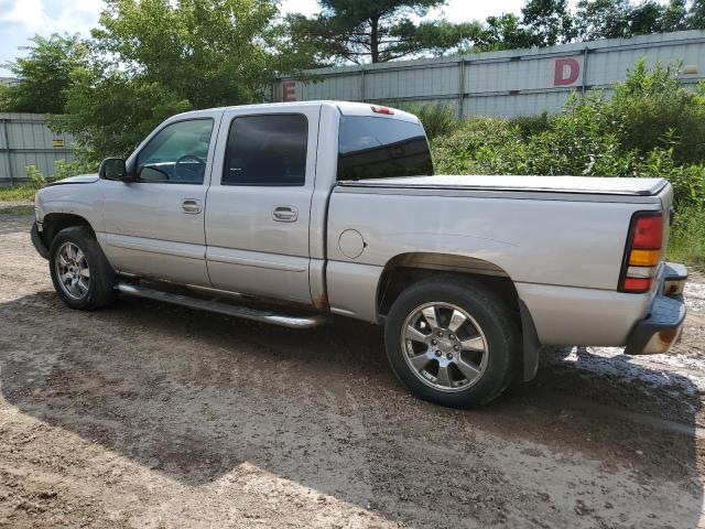 2GTEK63N551370981 - 2005 GMC SIERRA K1500 DENALI SILVER photo 2