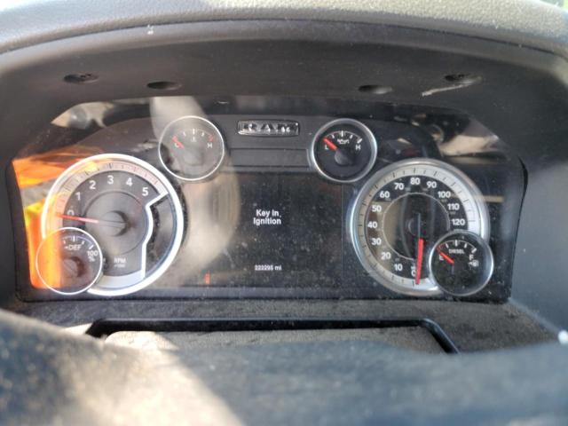 3C6UR5ML1GG380875 - 2016 RAM 2500 SLT Черный фото 9