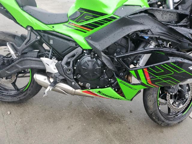 ML5EXER15PDA88120 - 2023 KAWASAKI EX650 R GREEN photo 7