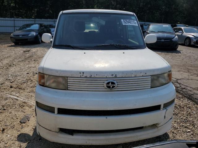 JTLKT324064096333 - 2006 TOYOTA SCION XB WHITE photo 5