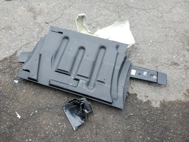 2C3CDZFJ3PH667922 - 2023 DODGE CHALLENGER R/T SCAT PACK WHITE photo 12