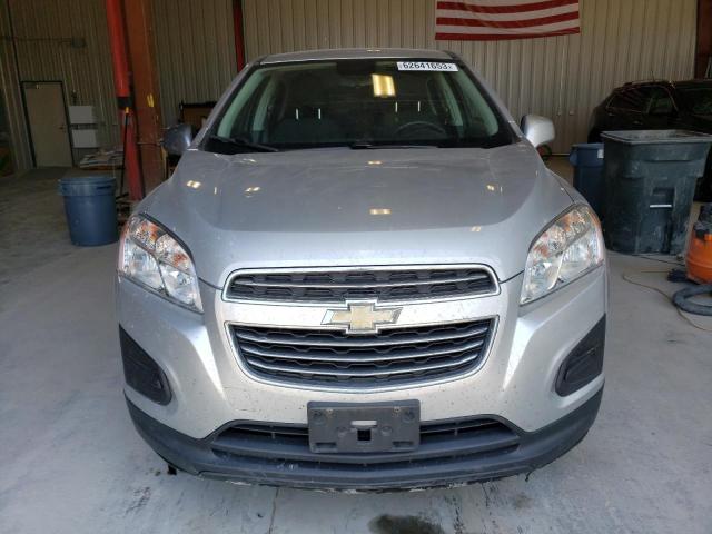 3GNCJPSB3FL218518 - 2015 CHEVROLET TRAX 1LS SILVER photo 5