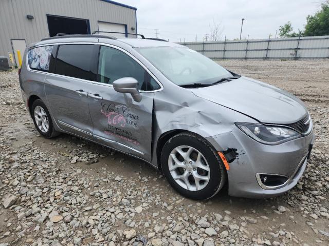 2C4RC1BG6HR805372 - 2017 CHRYSLER PACIFICA TOURING L SILVER photo 4