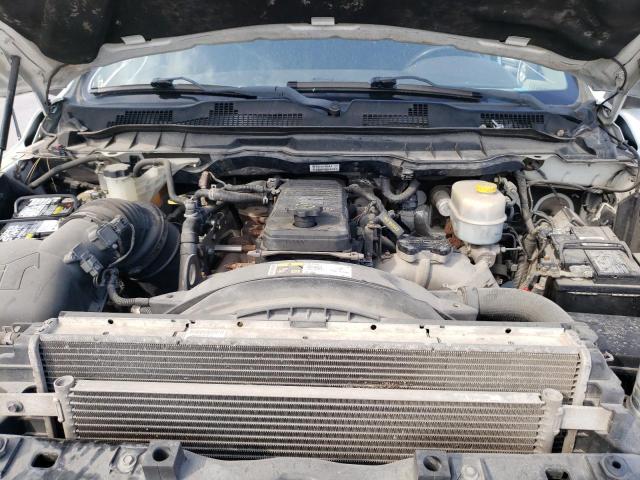 3C6UR5DL4DG550884 - 2013 RAM 2500 SLT თეთრი ფოტო 11