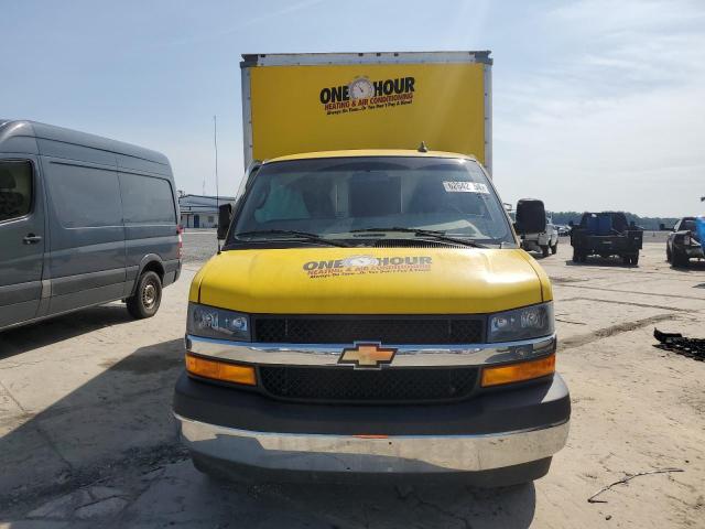 1GB0GRFP9M1307627 - 2021 CHEVROLET EXPRESS YELLOW photo 5