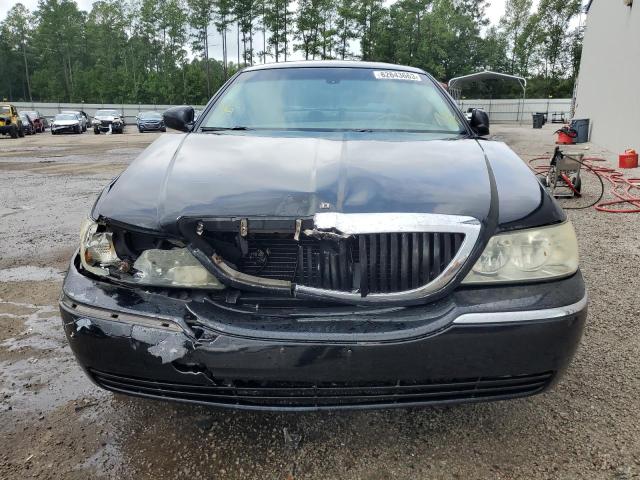 1LNHM81W33Y649799 - 2003 LINCOLN TOWN CAR EXECUTIVE BLACK photo 5