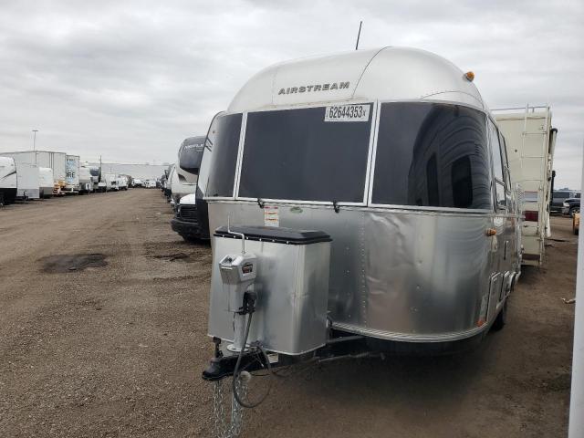 1STVRTF18HJ536957 - 2017 AIRS TRAVEL TRA 银色 照片 2