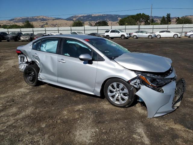 5YFB4MDE3PP026344 - 2023 TOYOTA COROLLA LE SILVER photo 4