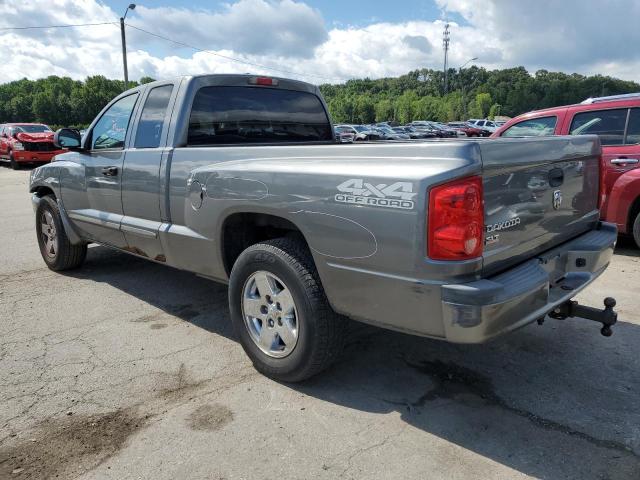 1D7HW42K16S704475 - 2006 DODGE DAKOTA SLT GRAY photo 2