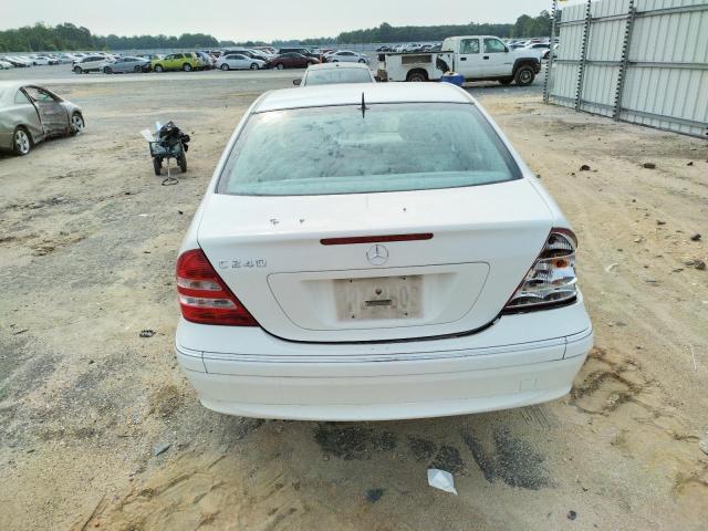 WDBRF61J95A802479 - 2005 MERCEDES-BENZ C 240 WHITE photo 6