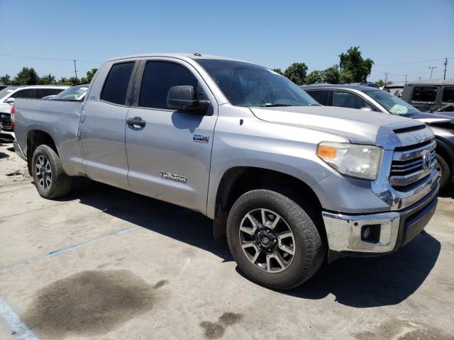 5TFUW5F12HX603693 - 2017 TOYOTA TUNDRA DOUBLE CAB SR/SR5 SILVER photo 4