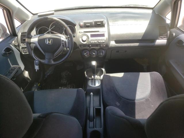 JHMGD38628S006166 - 2008 HONDA FIT SPORT SILVER photo 8