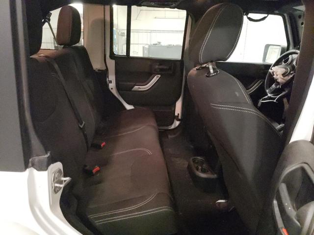 1C4BJWEG2JL898745 - 2018 JEEP WRANGLER U SAHARA WHITE photo 11