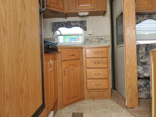 4YDT249264A215673 - 2005 KEYSTONE SPRINTER WHITE photo 5