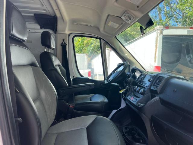 3C6TRVAG2JE103285 - 2018 RAM PROMASTER 1500 STANDARD WHITE photo 5