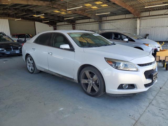 1G11G5SX4FF297344 - 2015 CHEVROLET MALIBU LTZ WHITE photo 4