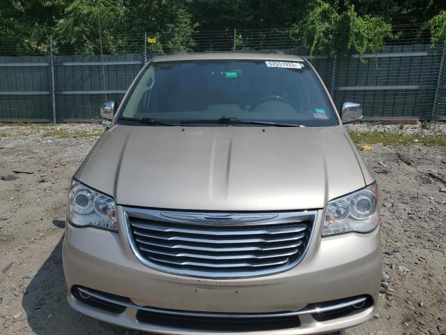 2C4RC1GGXFR710870 - 2015 CHRYSLER TOWN & COU LIMITED PLATINUM GOLD photo 5