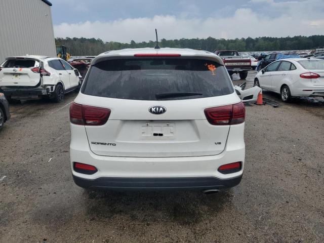 5XYPG4A52KG496590 - 2019 KIA SORENTO LX WHITE photo 6