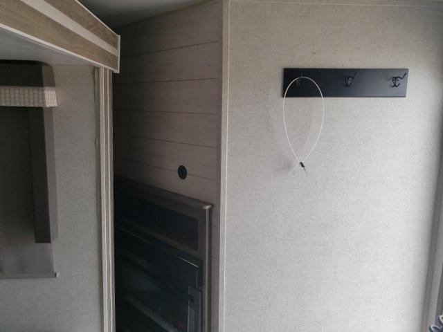 4X4TSME22MA329804 - 2021 FORR SALEM Grau Foto 5