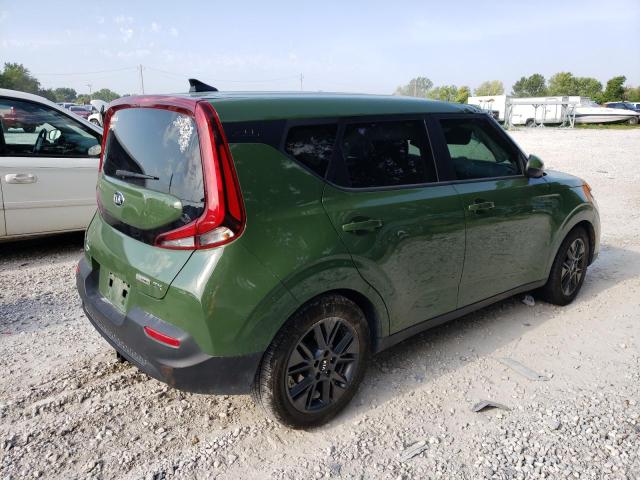 KNDJ33AU2L7101759 - 2020 KIA SOUL EX GREEN photo 3