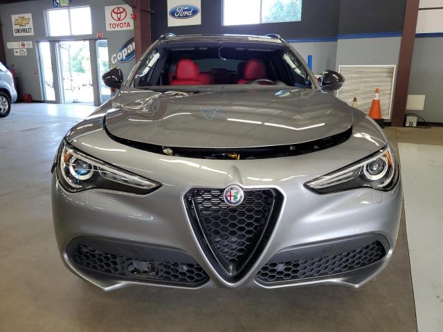 ZASPAKBNXM7D15151 - 2021 ALFA ROMEO STELVIO TI GRAY photo 5