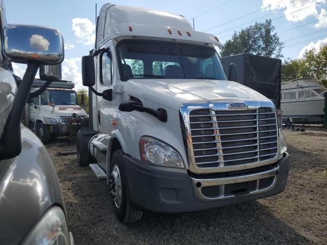 2018 FREIGHTLINER CASCADIA 1, null