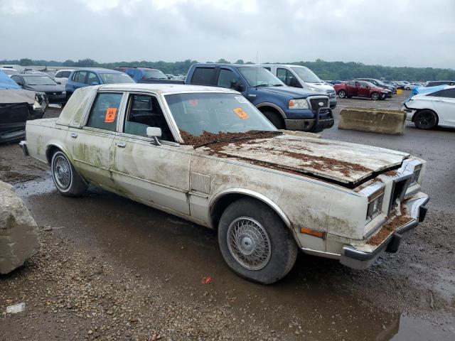 1C3BF66P2FX621808 - 1985 CHRYSLER FIFTH AVEN WHITE photo 4