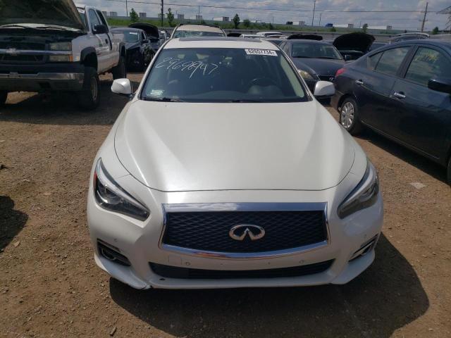 JN1EV7AR6HM835976 - 2017 INFINITI Q50 PREMIUM WHITE photo 5