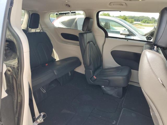 2C4RC1BG3HR503831 - 2017 CHRYSLER PACIFICA TOURING L GRAY photo 11