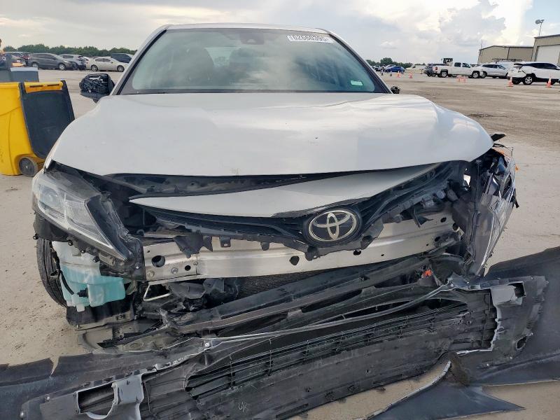 4T1C11AK0PU108360 - 2023 TOYOTA CAMRY LE WHITE photo 5