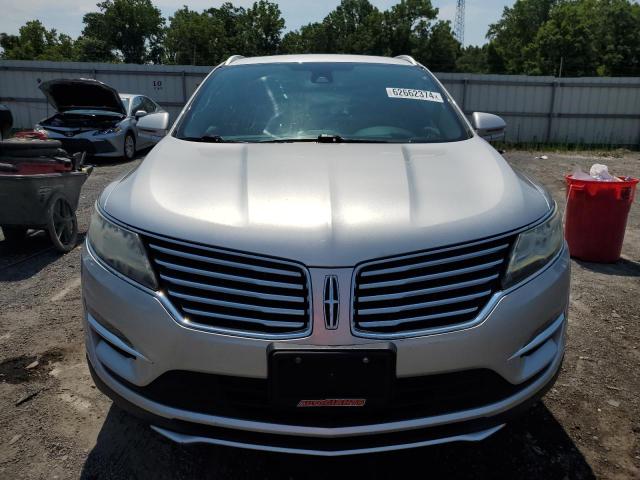 5LMCJ3D93GUJ29995 - 2016 LINCOLN MKC RESERVE ვერცხლისფერი ფოტო 5