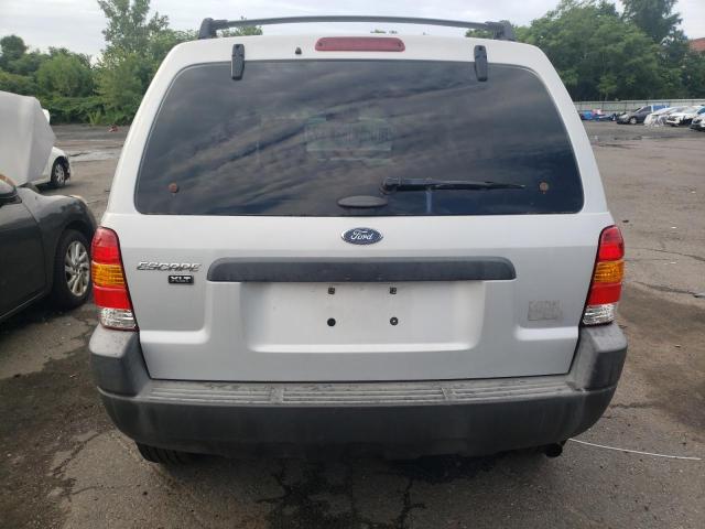 1FMYU93143KE04679 - 2003 FORD ESCAPE XLT SILVER photo 6