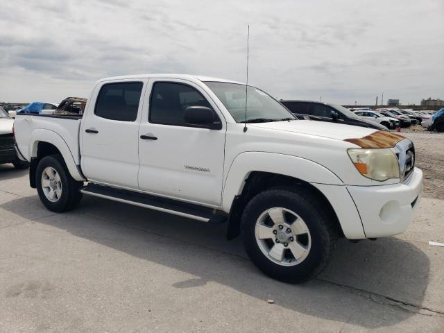 3TMJU62N97M036006 - 2007 TOYOTA TACOMA DOUBLE CAB PRERUNNER WHITE photo 4