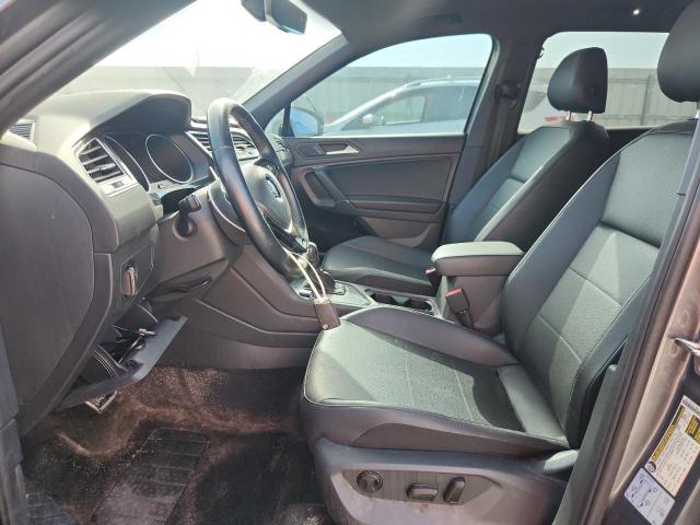 3VV3B7AX0LM176819 - 2020 VOLKSWAGEN TIGUAN SE 灰色 照片 7