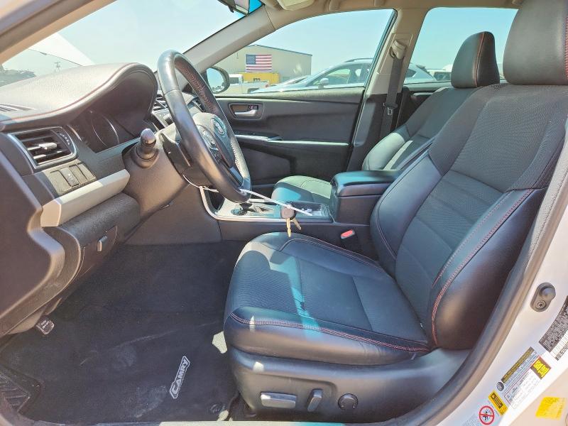 4T1BF1FK8HU299615 - 2017 TOYOTA CAMRY LE WHITE photo 7